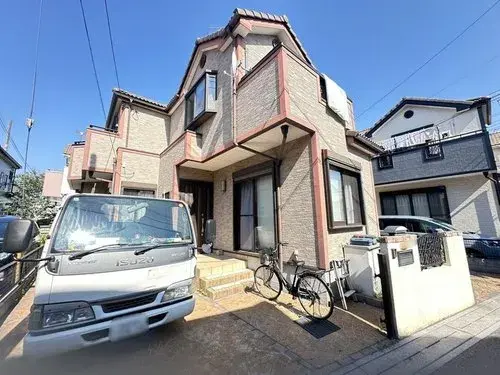 Akiya in Sōka