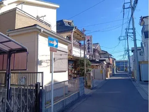 Slide 4
