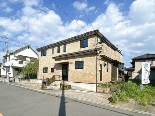 Akiya in Tsurugashima