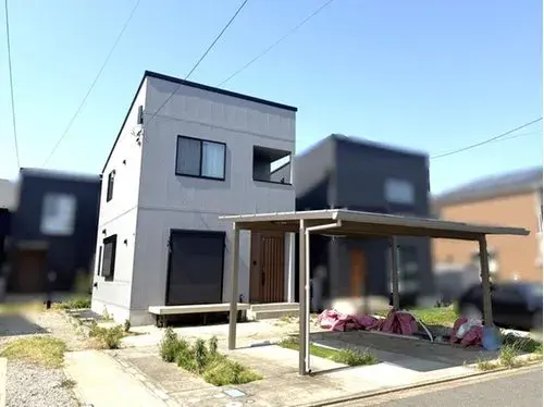 Akiya in Yachiyo