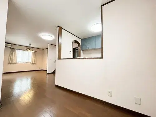 [LDK20畳以上、2階建] 町田市 東京都 (3)