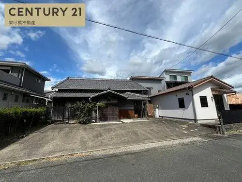 Akiya in Shinshiro