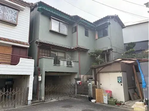 Akiya in Naka Ward