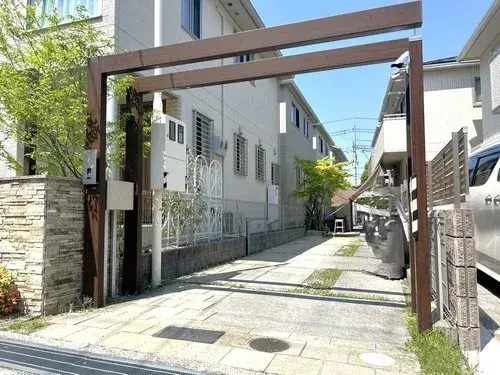 Akiya in Minoh
