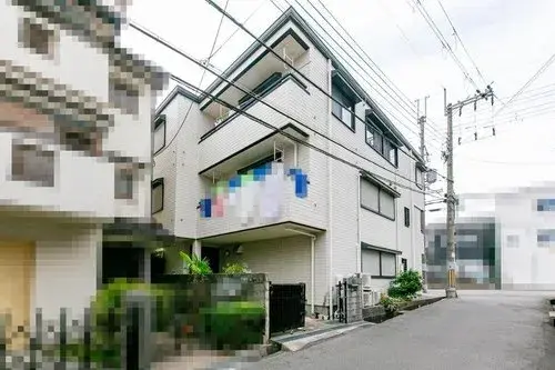 Akiya in Takatsuki
