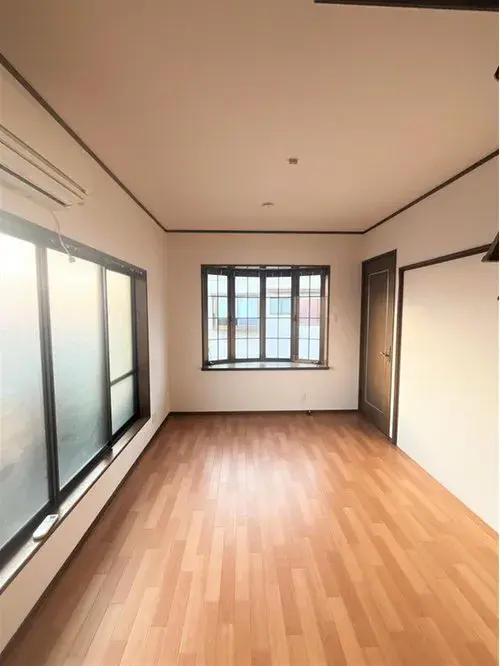 [All Rooms Storage, 3+ Stories, Attic Storage Property] Yao City Osaka Prefecture (4)