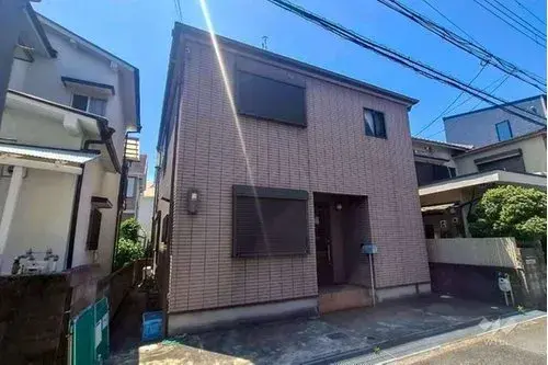 Akiya in Itami