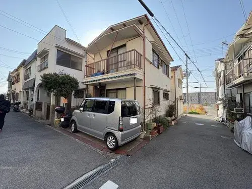 Akiya in Kobe