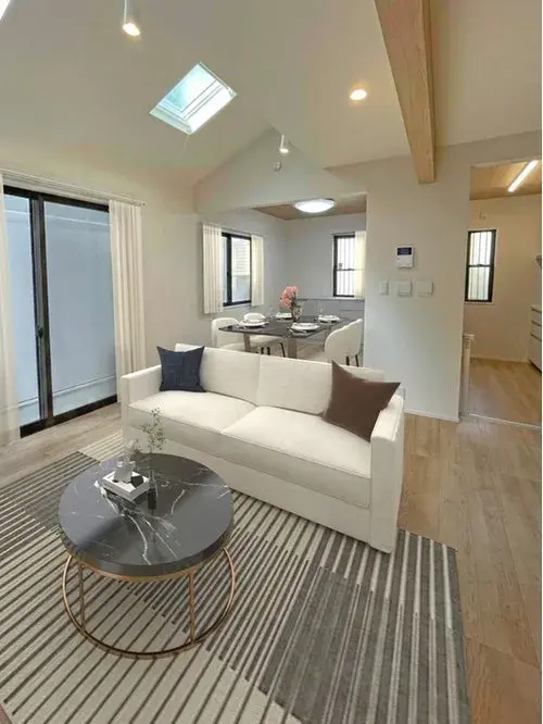 Casa de 2 pisos con LDK de más de 15 tatamis y almacenamiento en todas las habitaciones, Ciudad de Kobe, Prefectura de Hyogo (2)