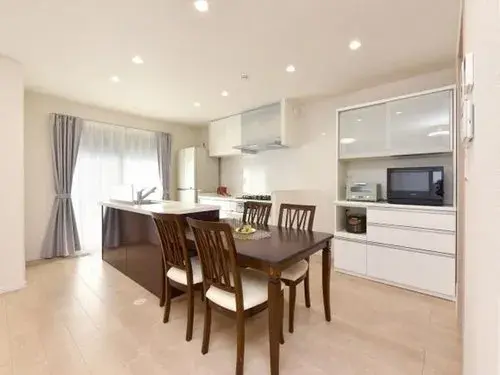 2-Bedroom Property Nara City, Nara Prefecture (9)