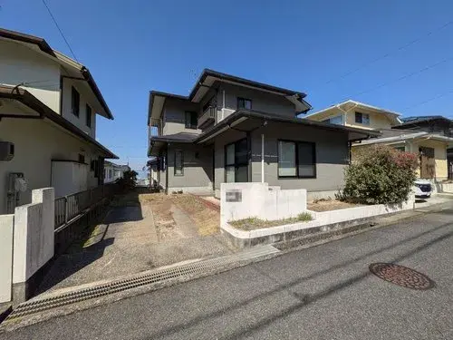 Akiya in Fuchu Town