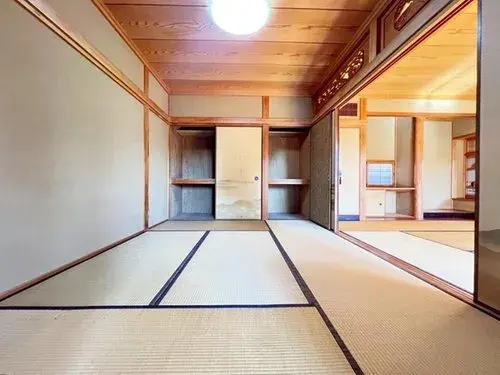 5LDK Residence Hatsukaichi City, Hiroshima Prefecture (9)