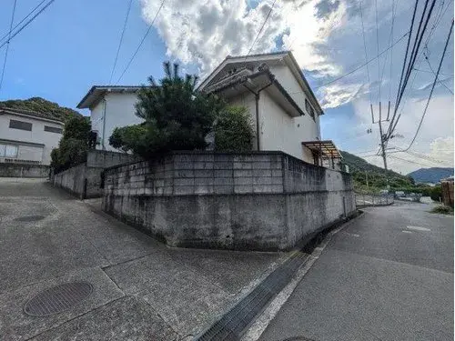 Akiya in Mihara