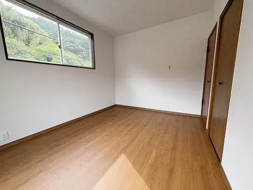 2-Bedroom Property Ube City Yamaguchi Prefecture (3)