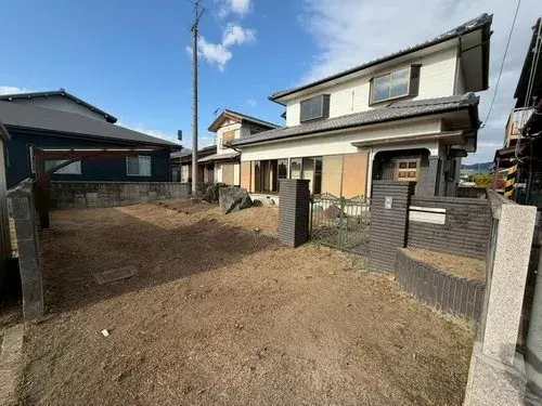 Akiya in Saijo