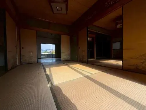 5LDK Saijo City Ehime Prefecture (6)