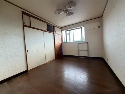 5LDK Saijo City Ehime Prefecture (9)