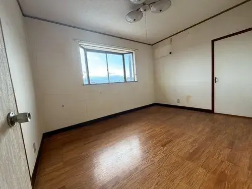 5LDK Saijo City Ehime Prefecture (10)