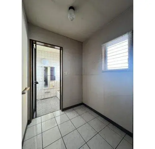 6LDK Property Yatsushiro City Kumamoto Prefecture (8)