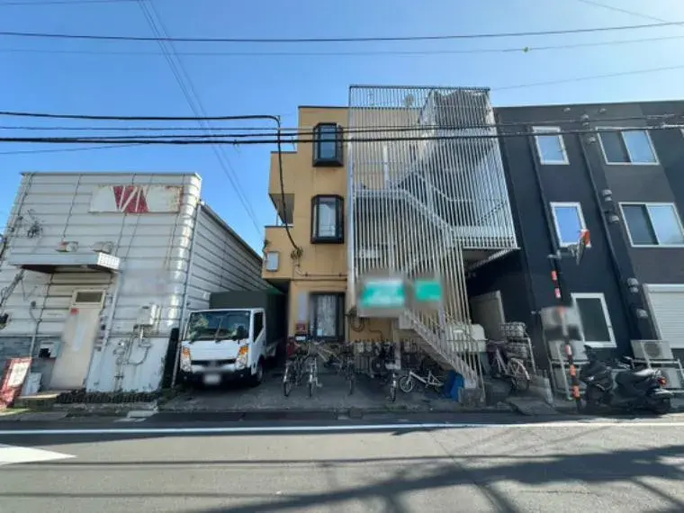 Akiya in Adachi Ward