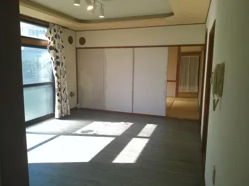 LDK15畳以上房产
滝川市 北海道 (4)
