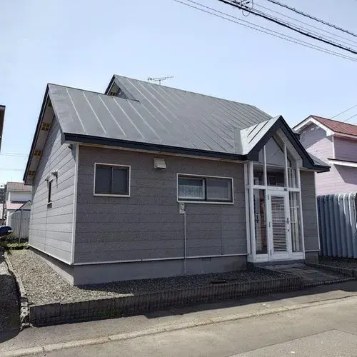Akiya in Mombetsu