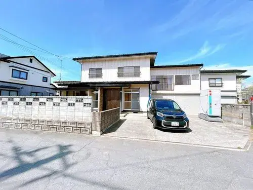 Akiya in Nanyō