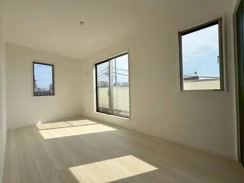 Saitama Kawagoe 3-Story Wooden House (6)