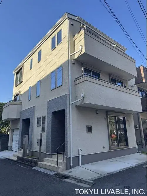 Akiya in Kawasaki