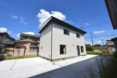 5LDK物件 燕市 新潟県 (2)