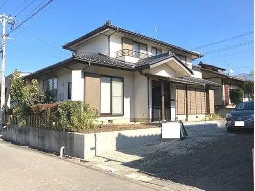 Akiya in Suzaka