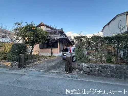 Slide 4