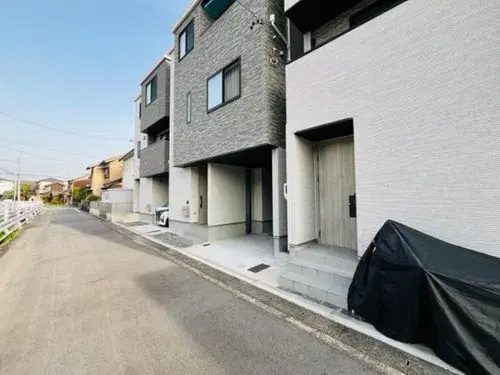 Slide 4