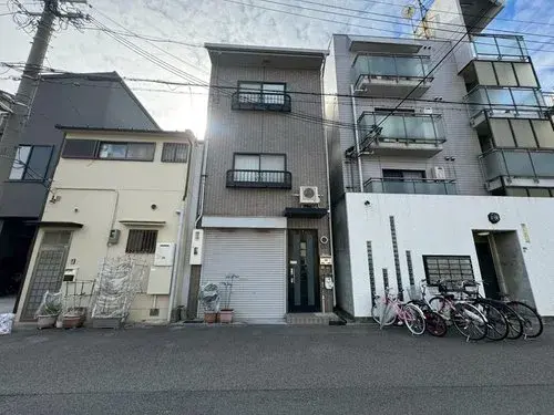 Akiya in 大阪市