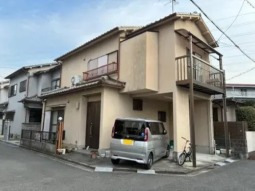 Akiya in Takatsuki