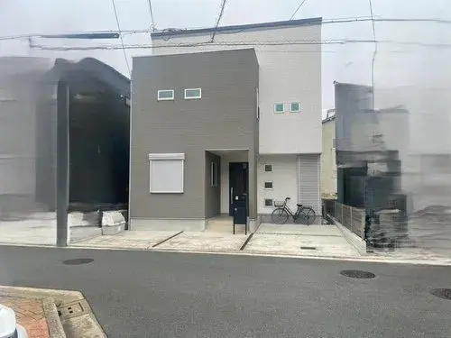 Akiya in Sakai