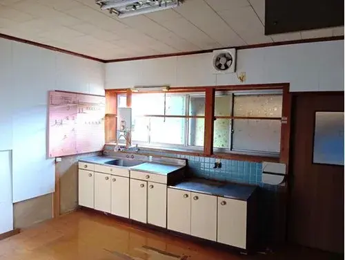 Okayama Prefecture Tsuyama City 5 Bedroom Property (11)