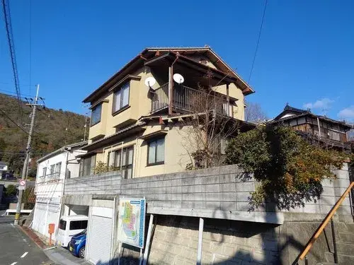 Akiya in Kure
