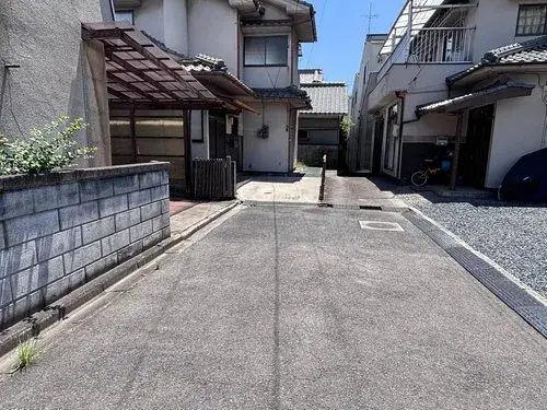 Slide 4