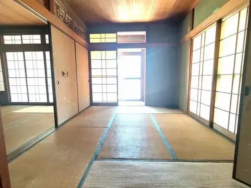 Hiroshima Prefecture Hiroshima City 4-Bedroom Property (12)