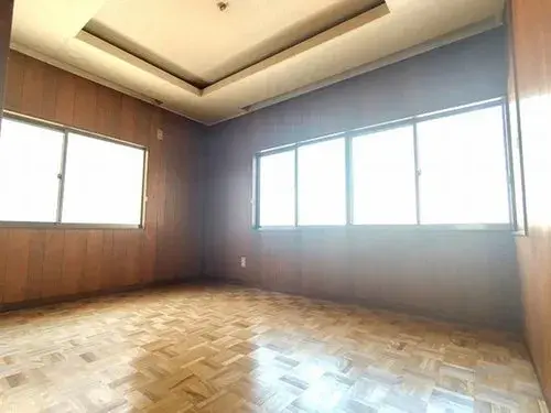 Hiroshima Prefecture Hiroshima City 4-Bedroom Property (9)