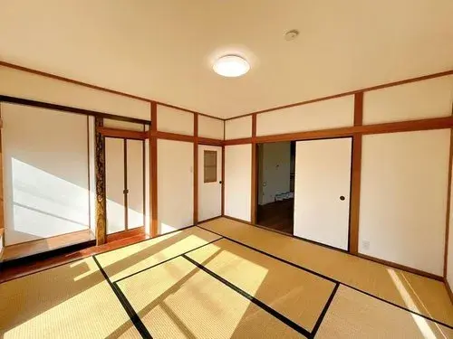 Storage-Rich Detached House Higashihiroshima City Hiroshima Prefecture (5)