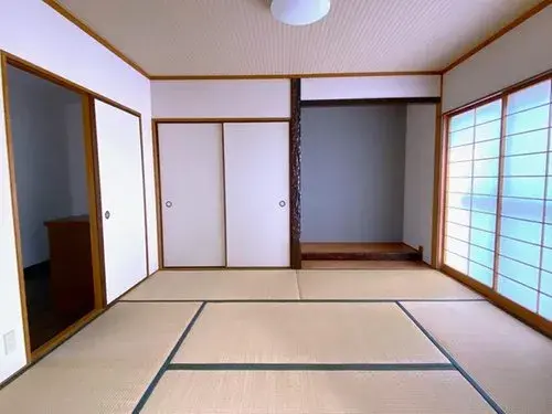 5LDK Matsuyama City Ehime Prefecture Property (8)