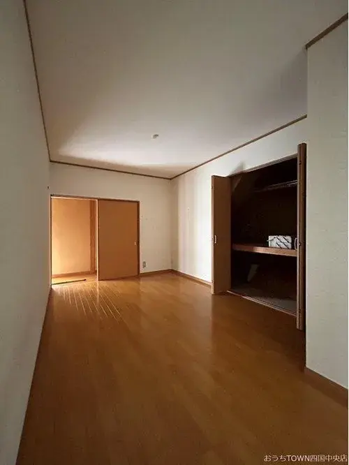 3LDK Ciudad de Shikokuchuo Prefectura de Ehime (9)