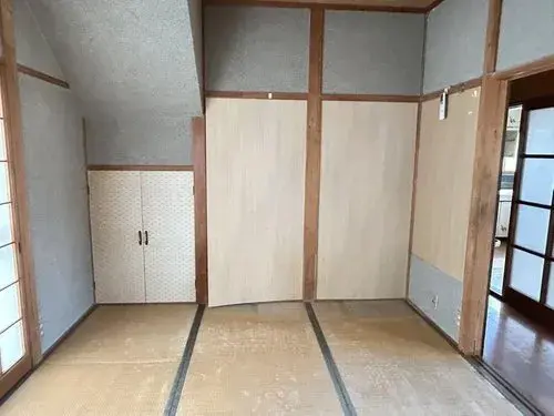 3LDK Ozu City Ehime Prefecture (8)