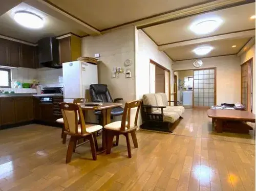 4LDK Property Matsuyama City Ehime Prefecture (8)