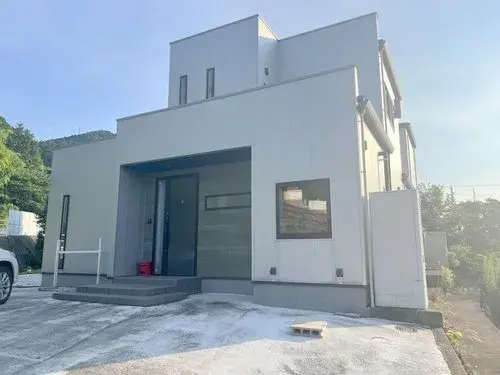 Ehime Prefecture Saijo City 3 Bedroom Property (2)