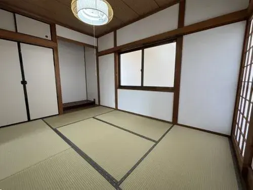 3LDK Shikokuchuo City Ehime Prefecture (4)