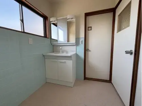 3LDK Shikokuchuo City Ehime Prefecture (10)