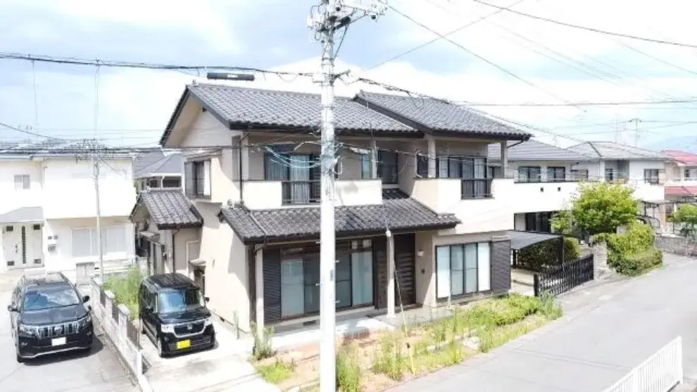 Akiya in Kofu